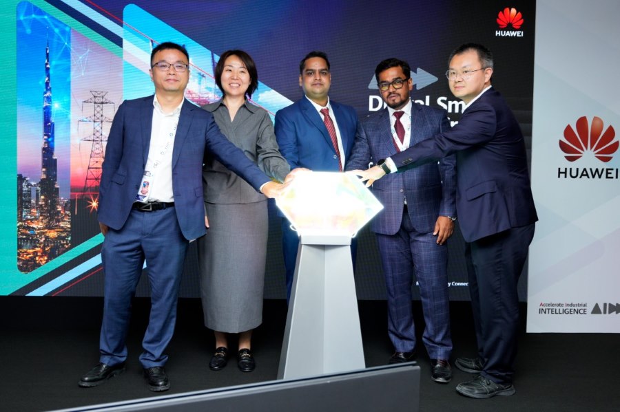 Huawei and customer and partner jointly launched Smart Hotel All-Optical Network Technical and Application White Paper